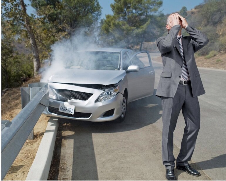 Mua bảo hiểm xe ô tô sẽ giúp bạn giảm thiểu tối đa rủi ro khi gặp tai nạn