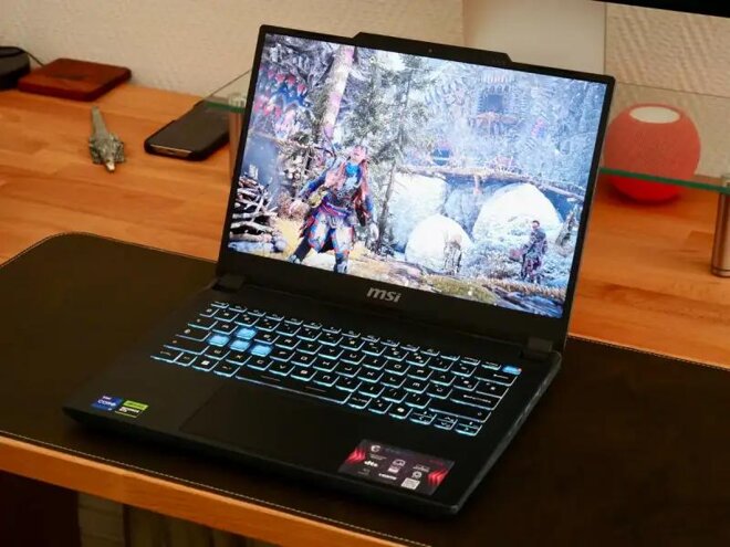 MSI Cyborg 14 A13V: Laptop gaming nhỏ gọn cho sinh viên!