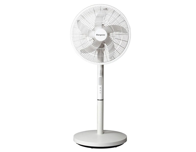 Top 9 quạt tích điện tốt nhất 2026, giá từ 495K: Tranh thủ mua trước mùa cao điểm nắng nóng