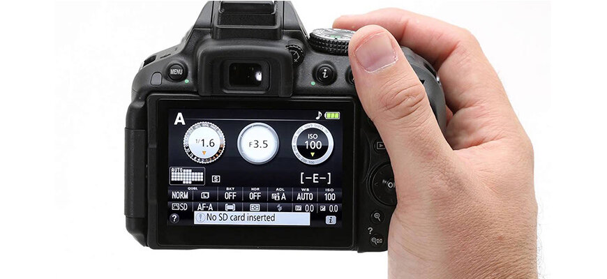 Máy ảnh DSLR Nikon D5300 Máy ảnh DSLR Nikon D5300