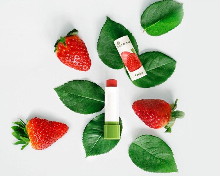 Son dưỡng Yves Rocher có màu Fraise Lip Balm