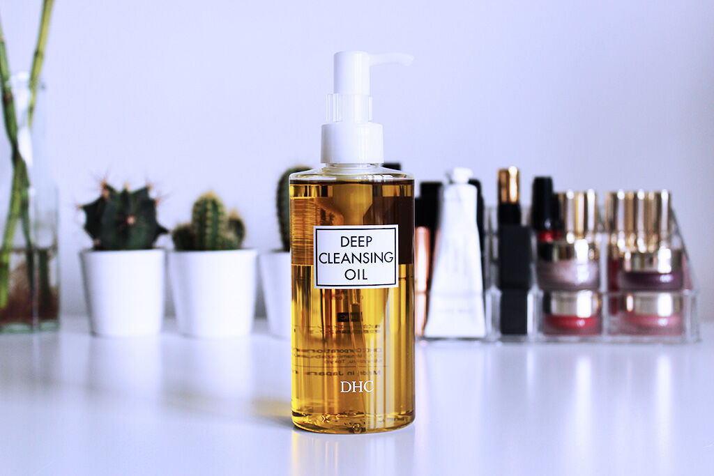 Ưu và nhược điểm của 5 loại dầu tẩy trang cao cấp được ưa chuộng nhất hiện nay