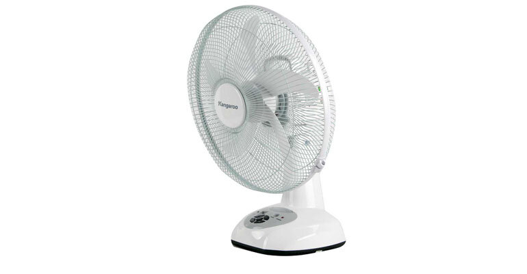 Quạt tích điện Kangaroo KG735 có thiết kế nhỏ gọn để bàn tiện lợi quạt tích điện Kangaroo KG735