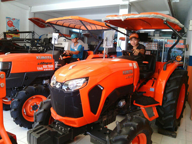 máy cày kubota L5018