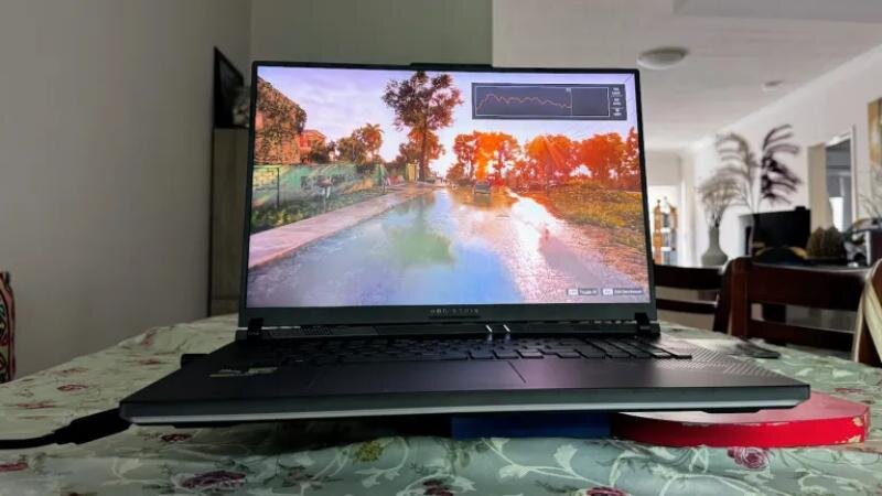 Laptop gaming ASUS ROG Strix Scar 18 (2024): Siêu phẩm 'trăm triệu' game thủ nào cũng ước!