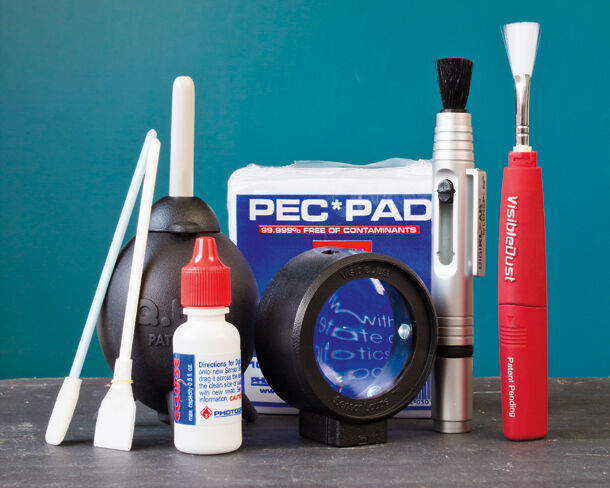 Vệ sinh các phụ kiện máy ảnh đúng cách