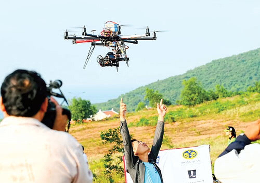 Chơi flycam cần chú ý về sự an toàn