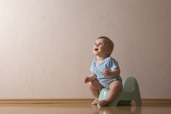 Vì sao bé bị táo bón khi uống sữa bột Meiji?