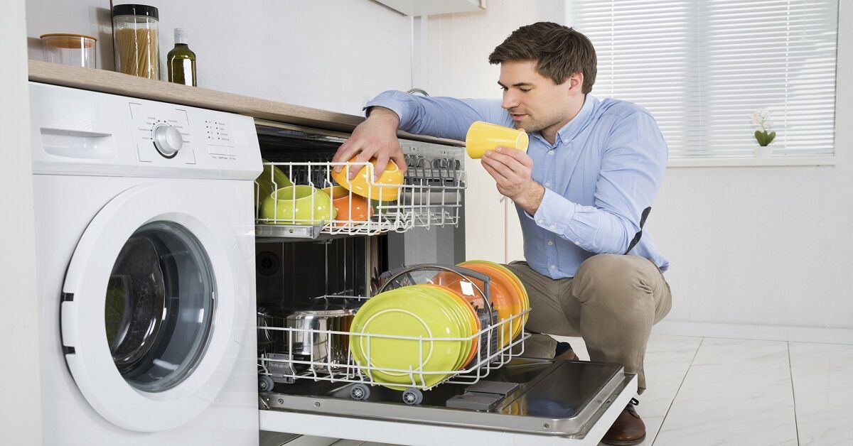 Vì sao phải dùng bột rửa bát chuyên dụng cho máy rửa bát?