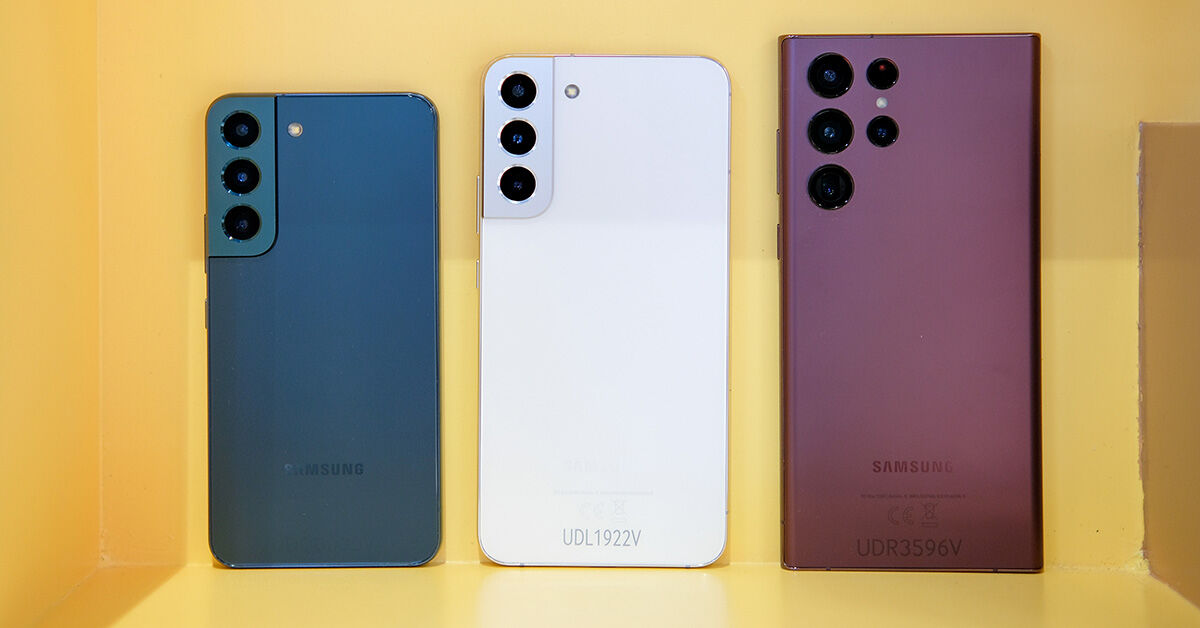 Vì sao Samsung Galaxy S22 vừa ra mắt giá lại rẻ hơn S22 Ultra và S22 Plus?