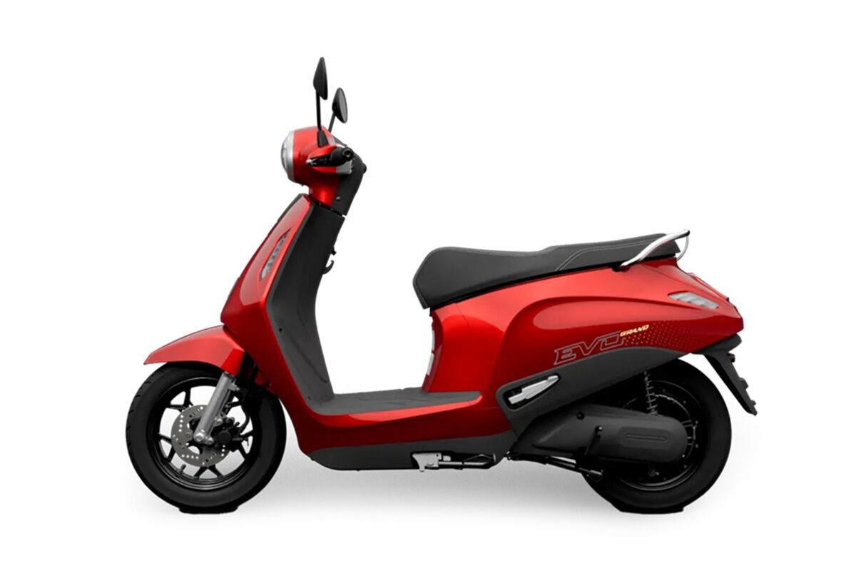 VinFast Evo Grand và Grand Lite giảm giá mạnh, chỉ từ 16 triệu đồng