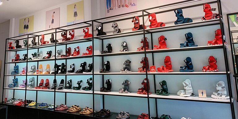 shop giày sandal nữ size lớn TPHCM Shondo