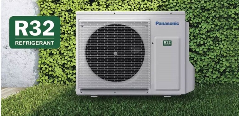 So sánh điều hòa Panasonic S-2430PU3H/U-30PR1H5 và Daikin FCC85AV1V/RC85AGV1V