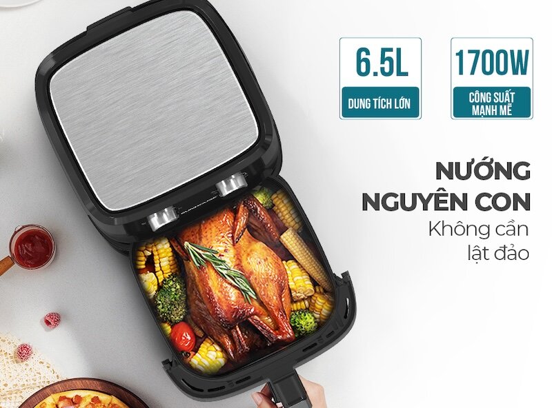 Dung tích 6.5 lít đủ không gian để nướng nguyên con gà