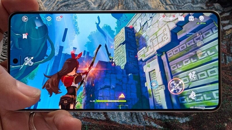Giá Samsung Galaxy S25 Edge “rơi tự do”, món hời cho khách hàng Việt
