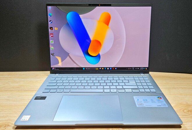 Asus Vivobook S16 OLED S5606: Laptop có màn hình OLED 3,2K rất đẹp!