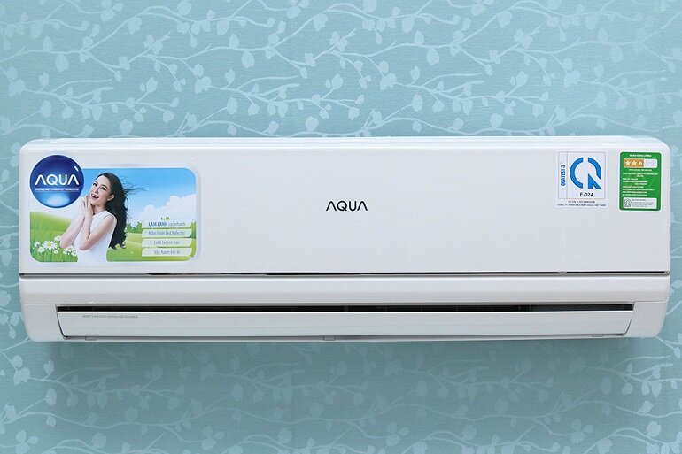 nên mua điều hoà Hikawa hay Aqua