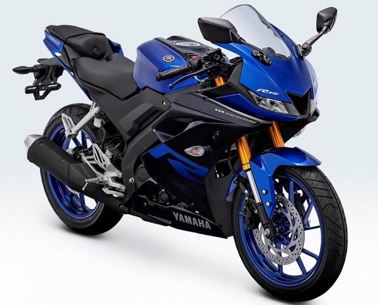 yamaha r15 v3 bs6 monster edition
