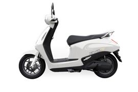 Xe máy điện VinFast Evo Grand giảm giá niêm yết, chỉ còn từ 16,5 triệu đồng