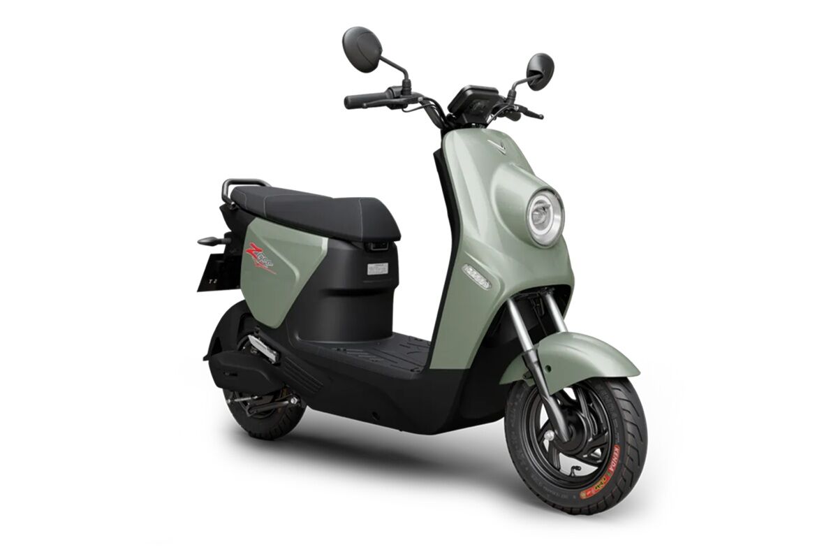 Xe máy điện VinFast ZGoo khiến genZ "phát sốt" nhờ thiết kế trẻ trung, pin LFP mà giá siêu rẻ