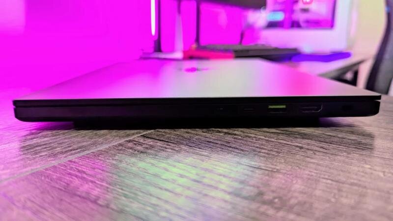 Razer Blade 14 (2025): Kiệt tác thu nhỏ, xứng đáng là