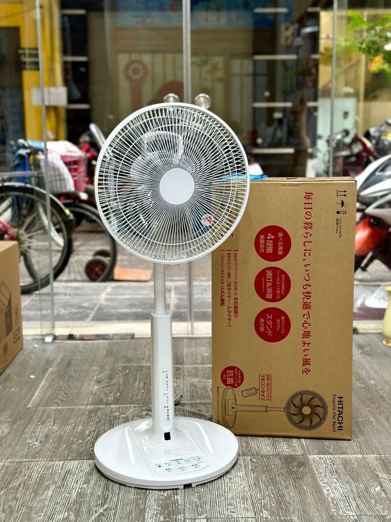 Quạt đứng Hitachi HEF-AL300F – Hòa quyện giữa thiết kế tinh tế và công nghệ hiện đại