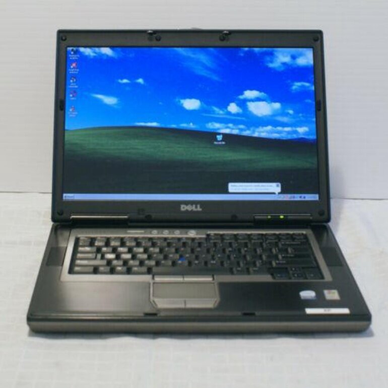 laptop dell latitude d820