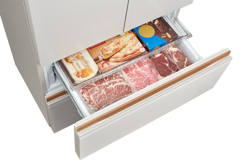 Toshiba GR-RF680WI-PGV(D4) giảm 6 triệu đồng, tủ lạnh 4 cánh có TSmartLife cho gia đình