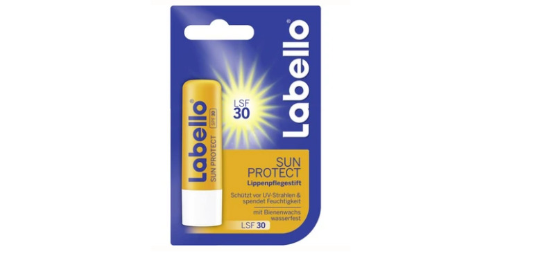 Son dưỡng môi chống nắng Labello Sun Protect - Giá tham khảo: 100.000 vnđ