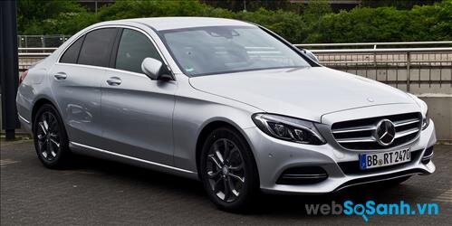 Mua xe ô tô nào an toàn nhất hiện nay: xe ô tô Mercedes C-Class