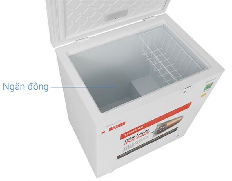 Không gian trong khoang tủ đông Toshiba 201 lít GR-RC265CM-PMV(01)