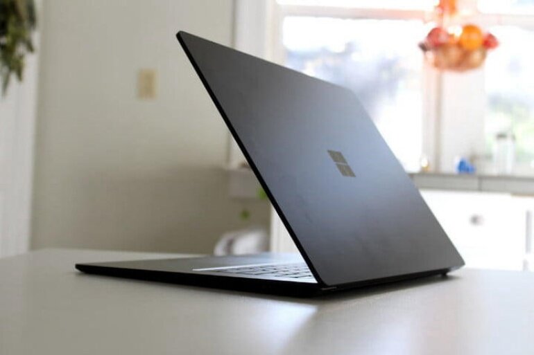 Laptop Surface Laptop 4 Intel