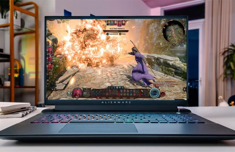 Dell Alienware m18 R2: Ông vua hiệu năng, hay gánh nặng cồng kềnh?