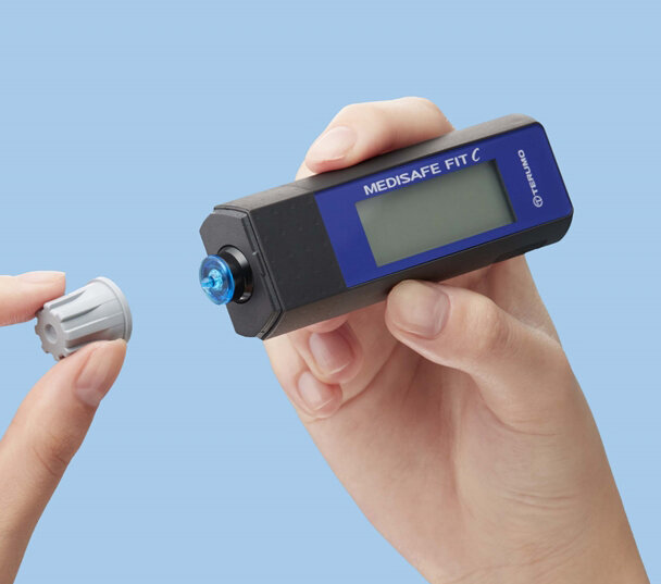 Máy đo đường huyết Terumo Medisafe Fit - Máy đo đường huyết giá bao nhiêu?