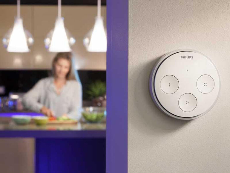 Điều khiển đèn thông minh Philips Hue Tap Switch