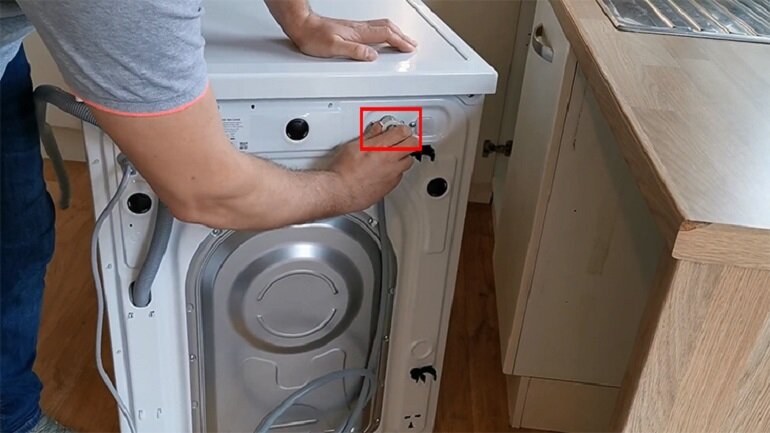 dây cấp nước máy giặt