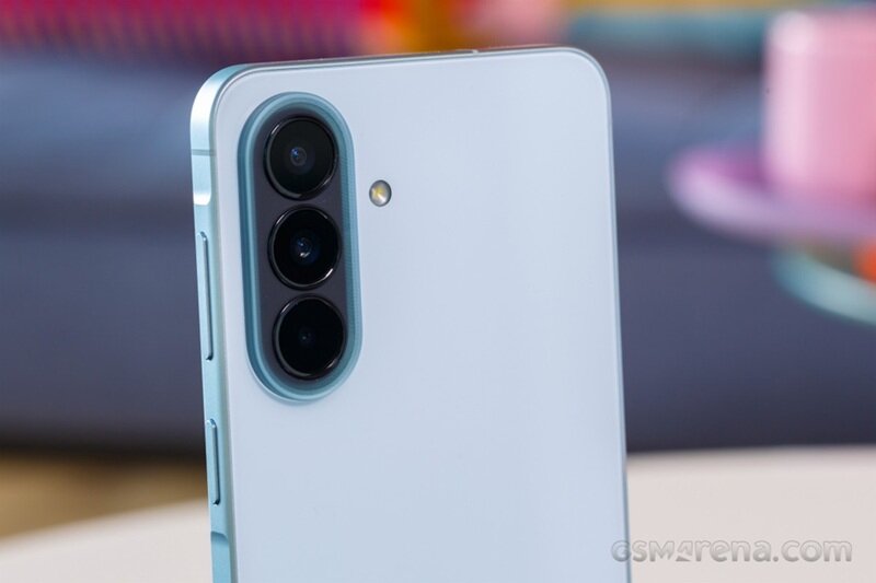 Samsung Galaxy A57 giảm giá mạnh, hiệu năng vượt kỳ vọng