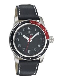 Đồng hồ nam Titan 9354KL01