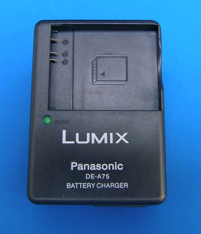 Sạc Panasonic DE-A75 ( Pin BCH7E ) 