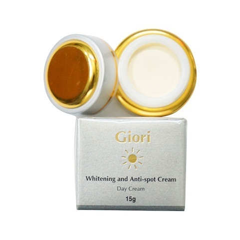 Giori day kem dưỡng da chống nắng ban ngày 