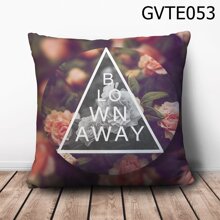 Gối vuông Blown away - GVTE053