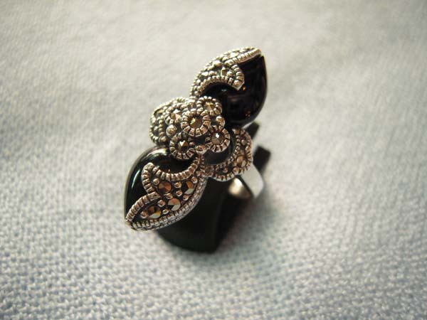 Nhẫn bạc đá onyx đen 