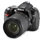 NIKON D90 18 105VR