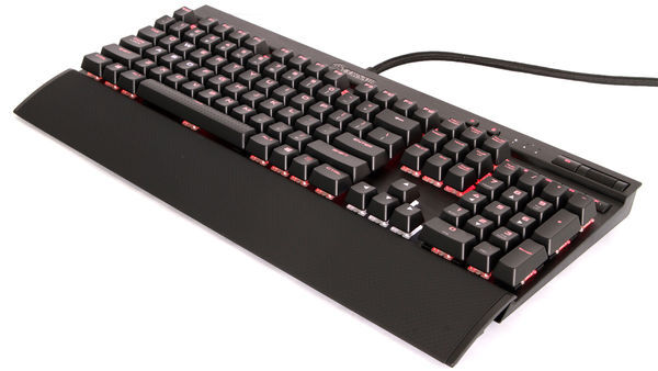 Bàn phím - Keyboard Corsair K70 RapidFire Mechanical MX Speed