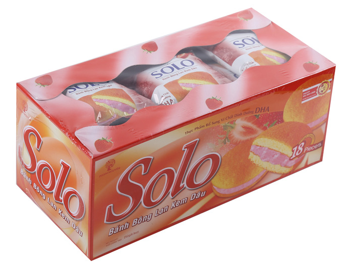 Bánh Solo bông lan kem dâu 252g - Hộp 18 cái