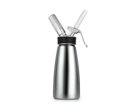 Bình xịt kem tươi để pha chế các món đá xay