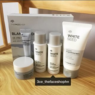 Bộ dưỡng trắng THE FACE SHOP Blanclouding with White Seed