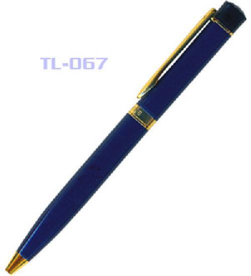 Bút bi Thiên Long TL067