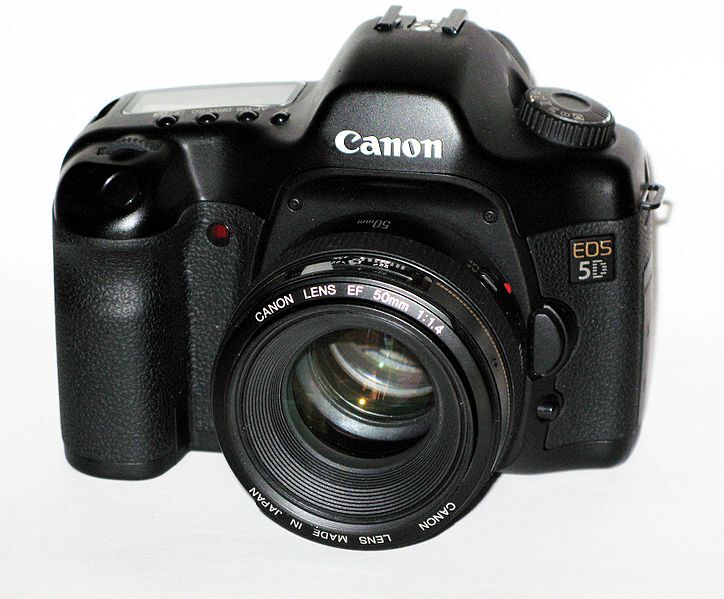 Máy ảnh DSLR Canon EOS 5D Body - 4368 x 2912 pixels