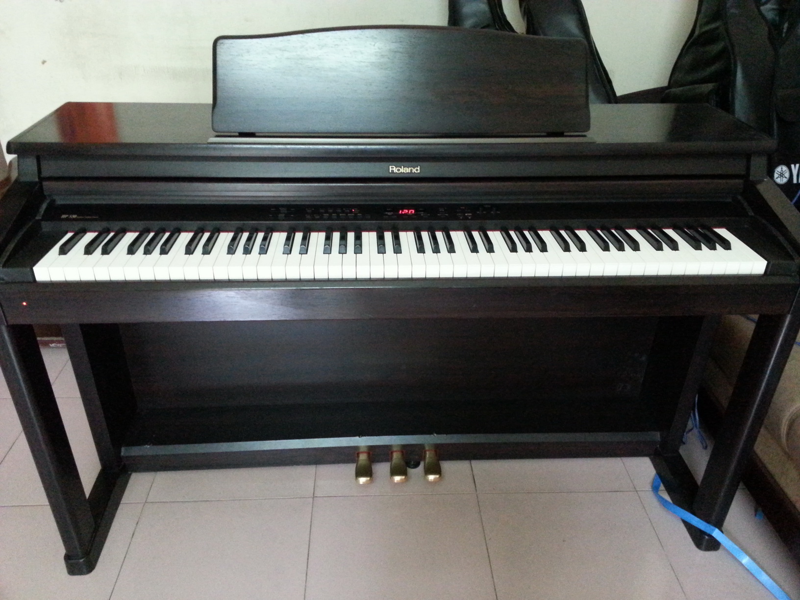 Đàn Piano Điện Roland HP-550G (HP550G